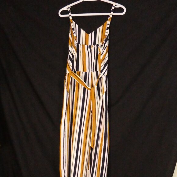 SO NICE COLLECTION | medium | Chevron Striped Sleeveless Jumpsuit | Wide Bottoms - Picture 2 of 16